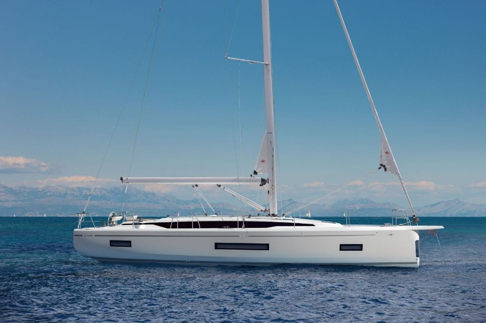 Yacht BAVARIA - C46 Electric "Aquila"