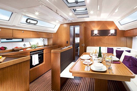 Yacht BAVARIA - Cruiser 46 "Zerberus"