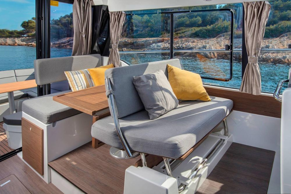 Yacht JEANNEAU - Merry Fisher 1095 fly "Solea"