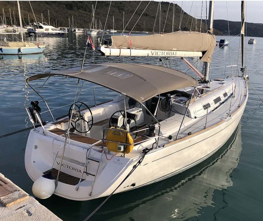 Yacht DUFOUR - 44 Performance "Victoria 1"