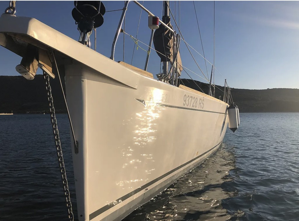 Yacht DUFOUR - 44 Performance "Victoria 1"