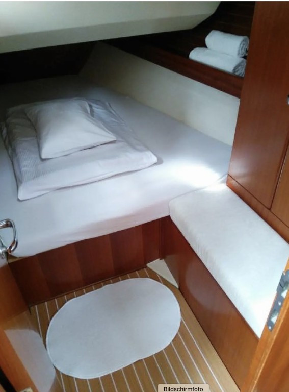 Yacht DUFOUR - 44 Performance "Victoria 1"