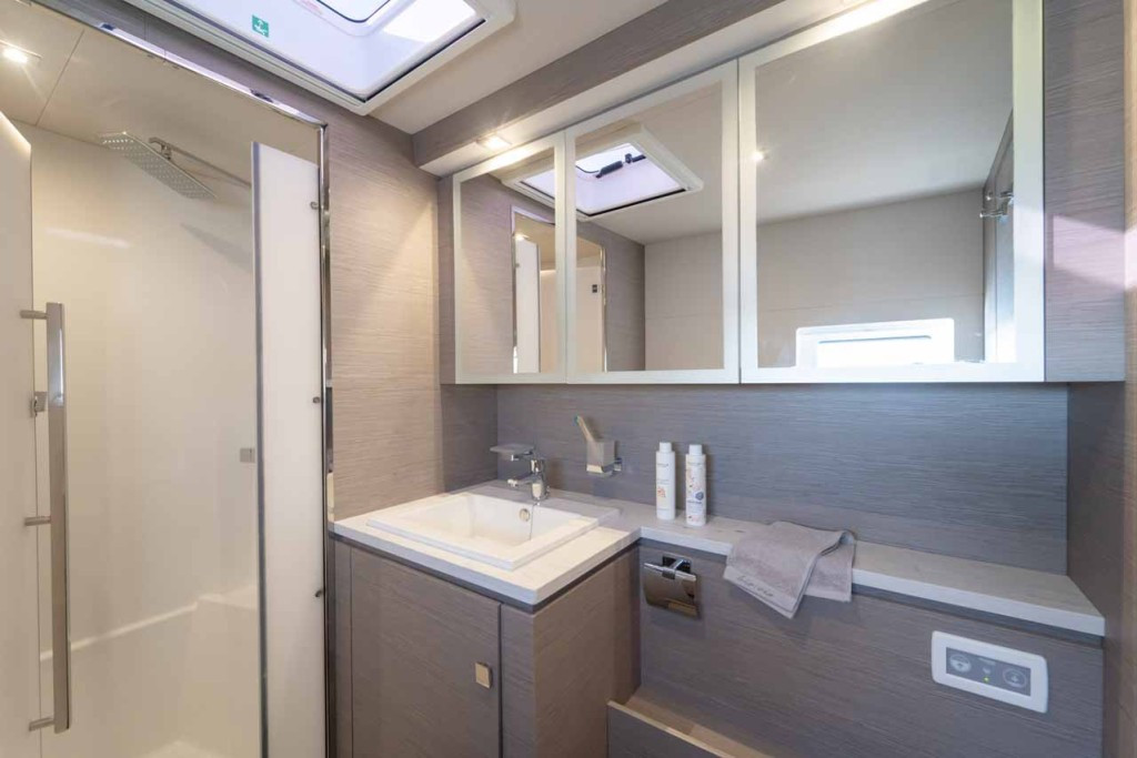 Yacht FOUNTAINE PAJOT - MY 6 "Family 2.0"