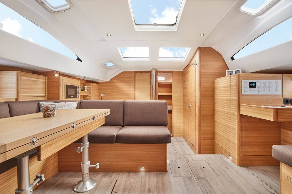 Yacht ELAN - Impression 50.1 "SkyFall"