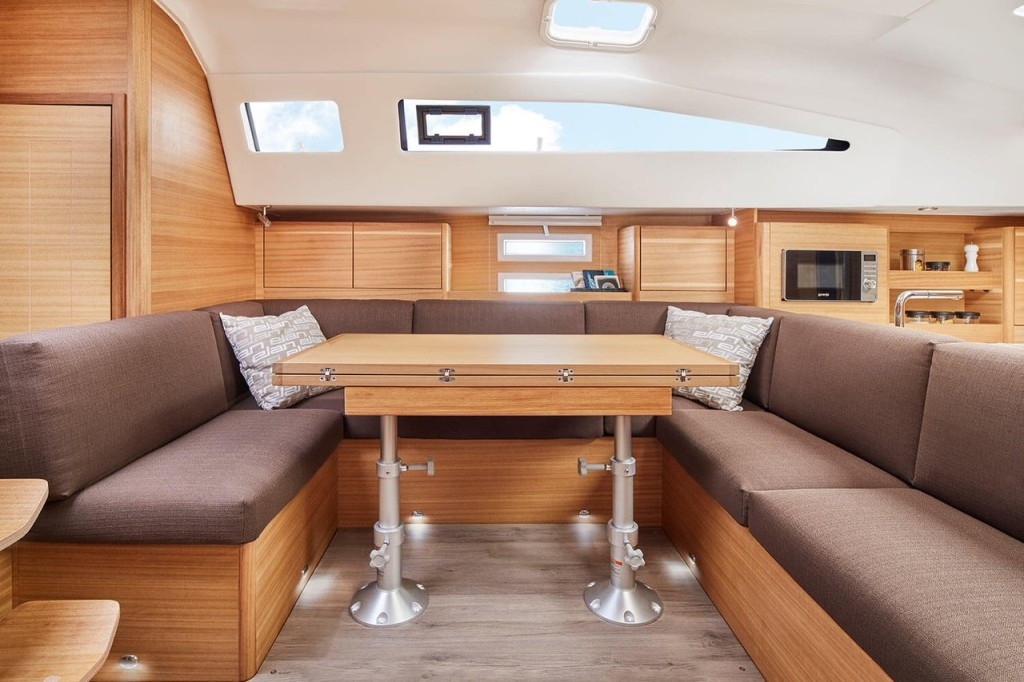 Yacht ELAN - Impression 50.1 "SkyFall"