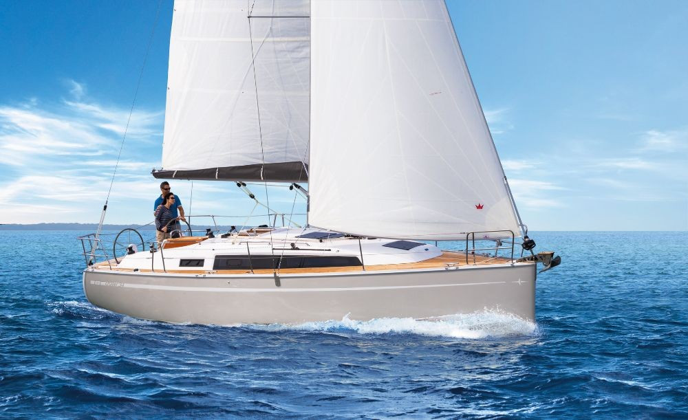 Yacht BAVARIA - Cruiser 34 "Licence to chill"