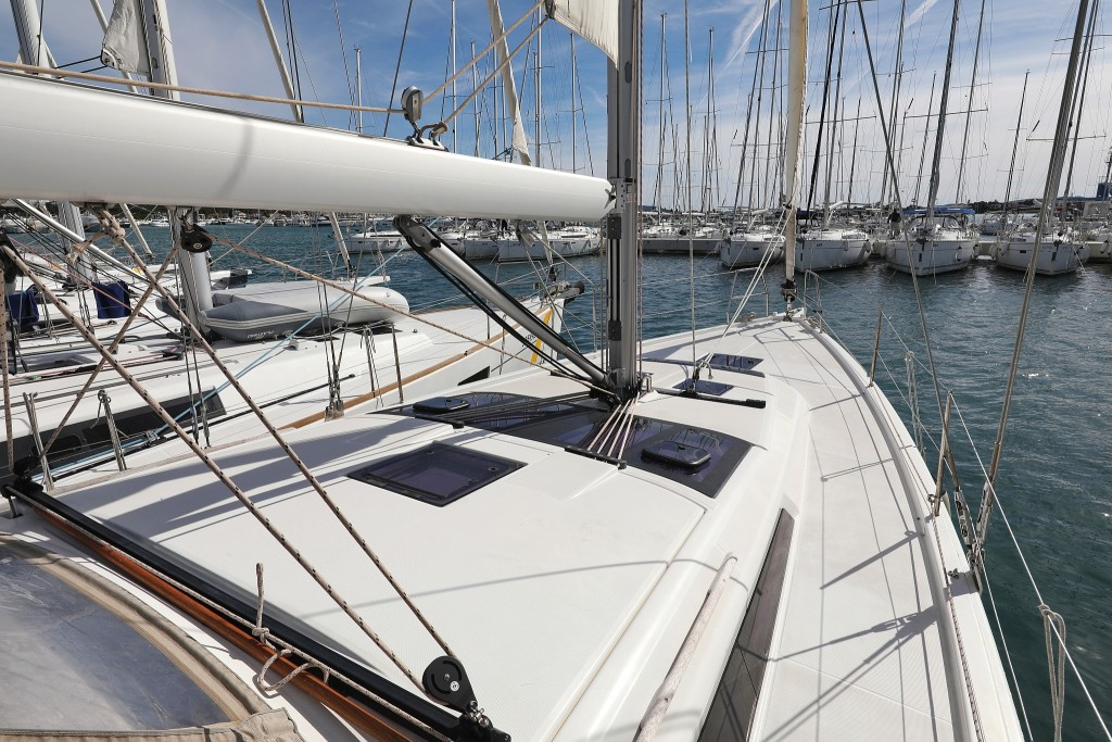 Yacht DUFOUR - 430 Grand Large "Air Star"