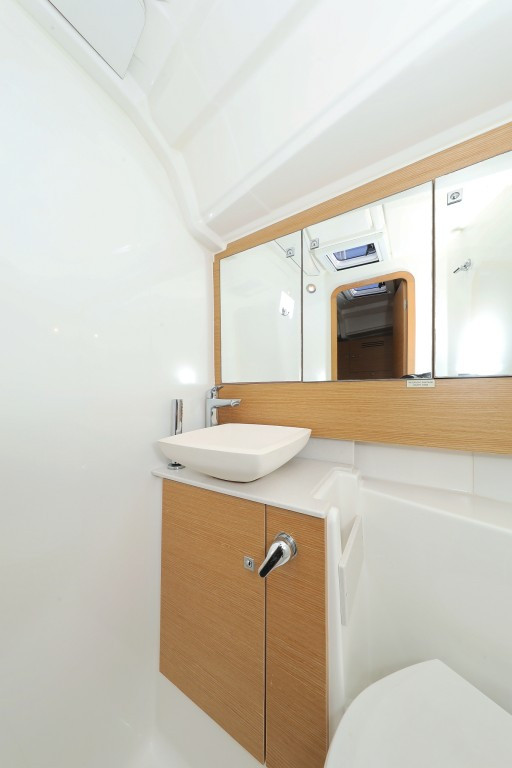 Yacht DUFOUR - 430 Grand Large "Air Star"