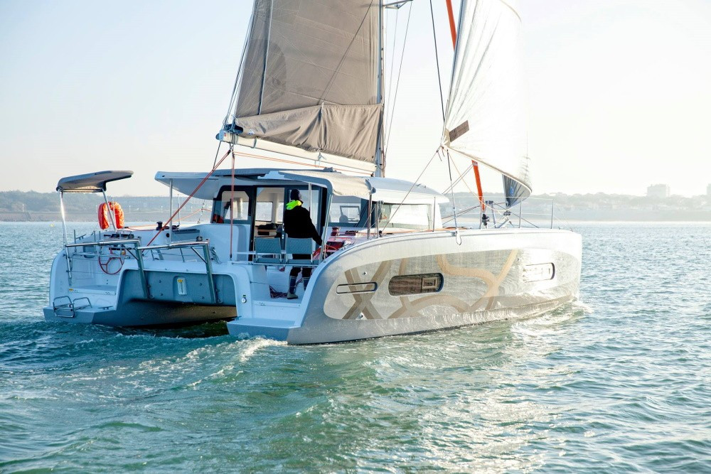 Yacht EXCESS-CATAMARANS - 11 "Lady Ellen"