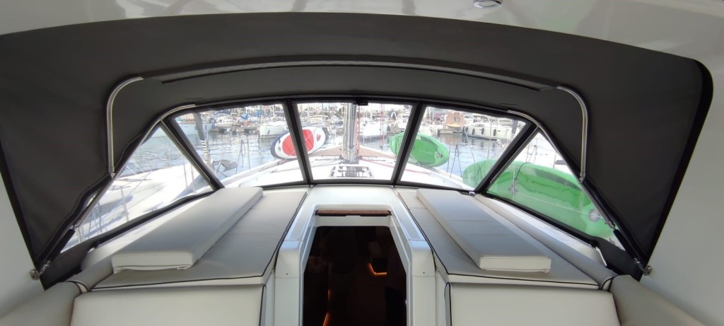 Yacht BENETEAU - Oceanis 54 "Spring Song"