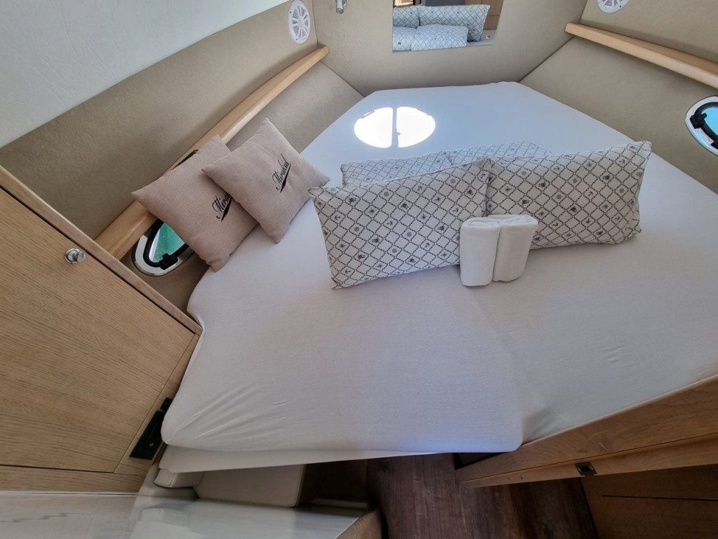 Yacht GRGINIC JAHTE - Mirakul 30 "Zara"