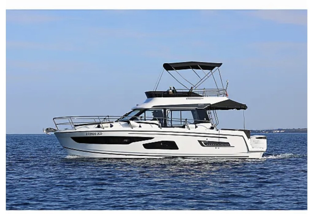 Yacht JEANNEAU - Merry Fisher 1095 "SUNNY 272826 ZD"