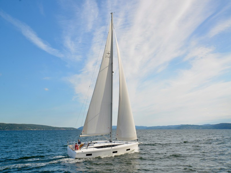 Yacht BAVARIA - C42 "Seaduction"