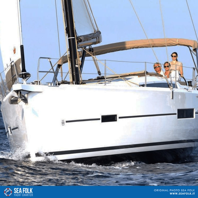 Yacht DUFOUR - 520 Grand Large "Sunshine Planet"