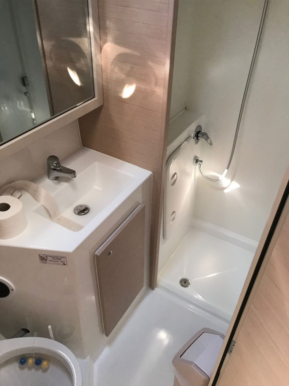 Yacht LAGOON - 42 "Find us"