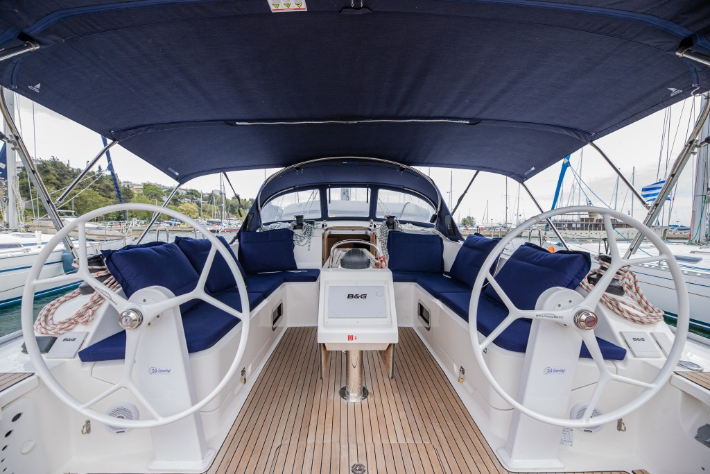 Yacht BAVARIA - Cruiser 46 "Blue-D"