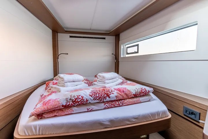 Yacht LAGOON - 46 "La Condesa"