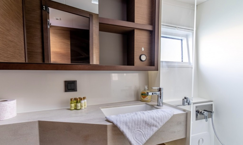 Yacht LAGOON - 46 "La Condesa"