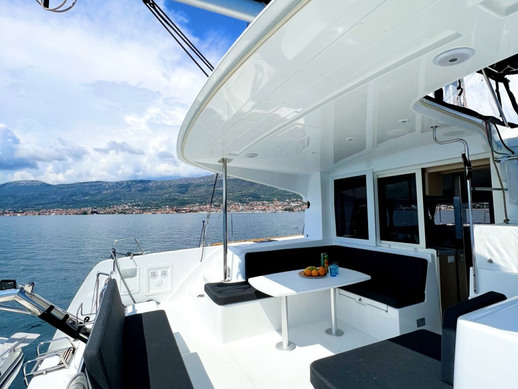 Yacht LAGOON - 40 "Twice as nice"