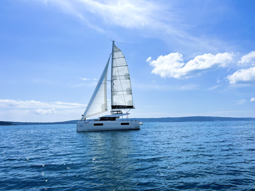 Yacht LAGOON - 40 "Twice as nice"