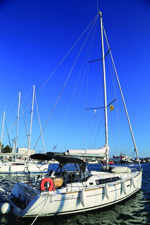 Yacht BENETEAU - Oceanis 37 "Galene"