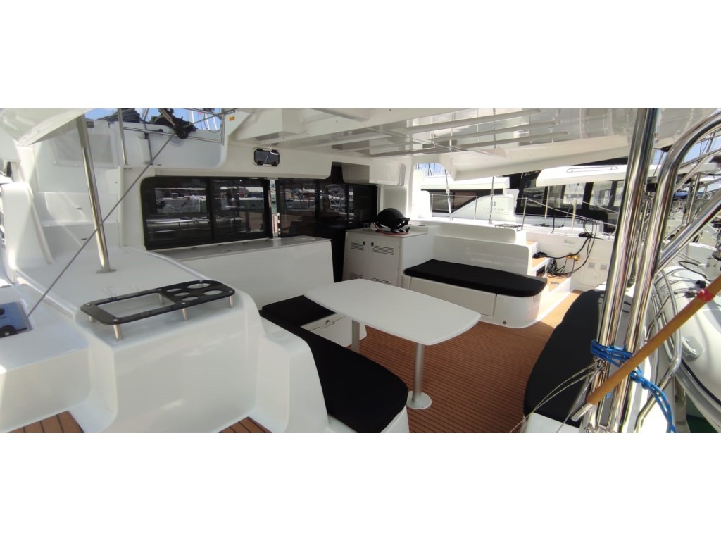 Yacht LAGOON - 46 "Felix"