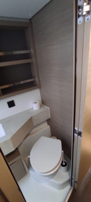 Yacht LAGOON - 46 "Summer Magic"