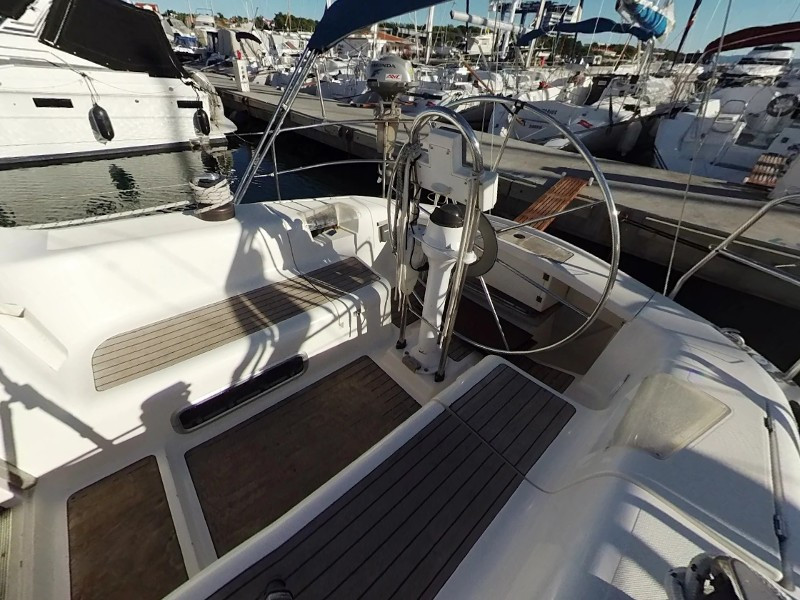 Yacht ELAN - 38 "Zaslav"