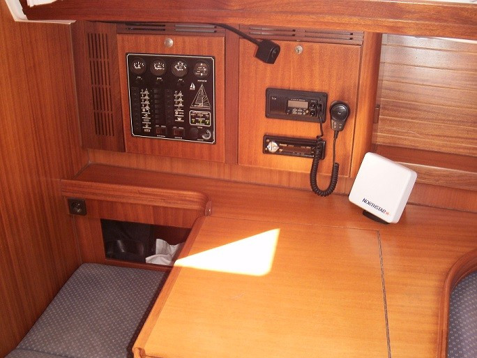 Yacht ELAN - 40 "Crnika"