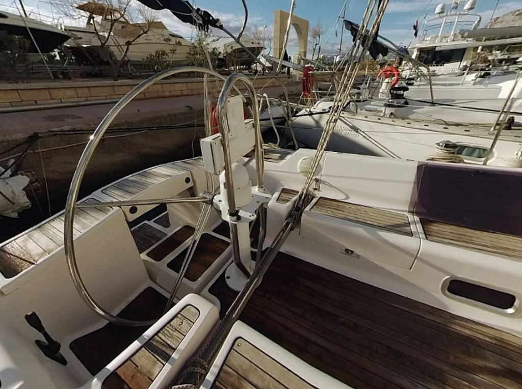 Yacht ELAN - 40 "Planika"