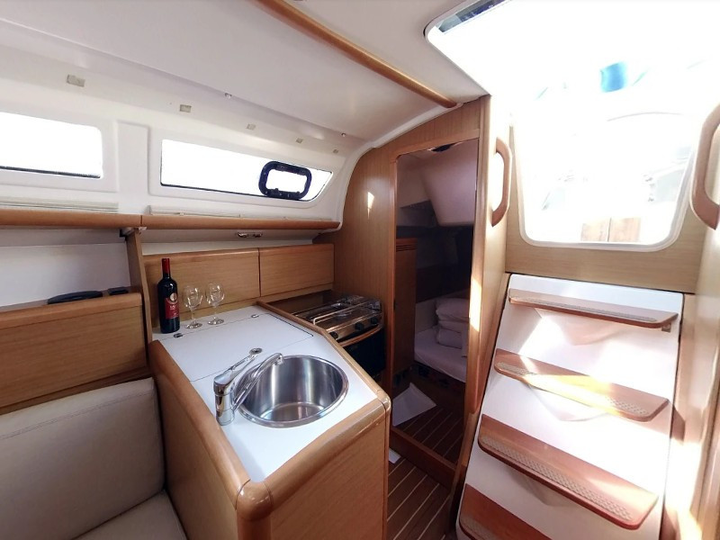 Yacht JEANNEAU - Sun Odyssey 30i "Espresso II"