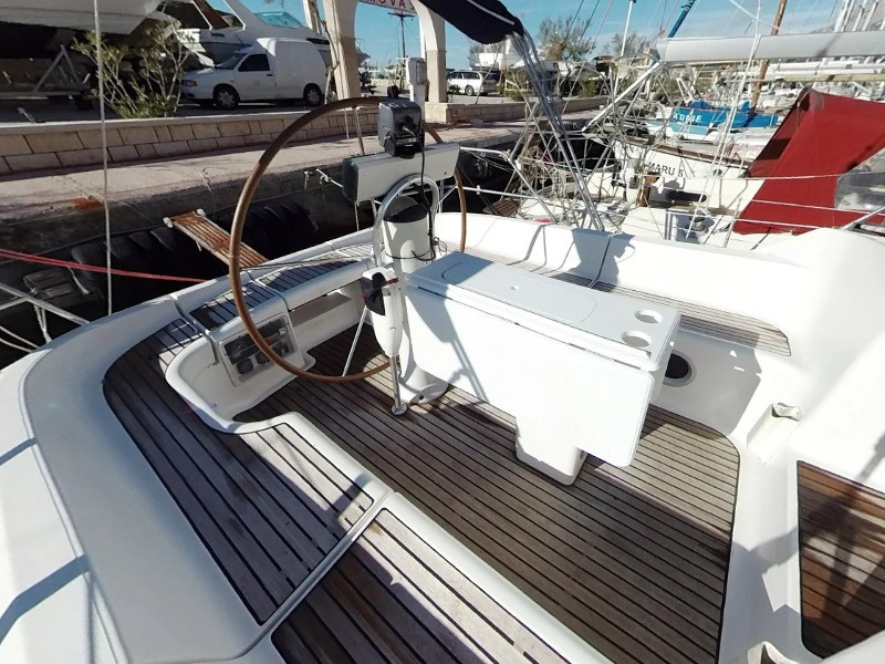 Yacht JEANNEAU - Sun Odyssey 42.2 "VERA I"