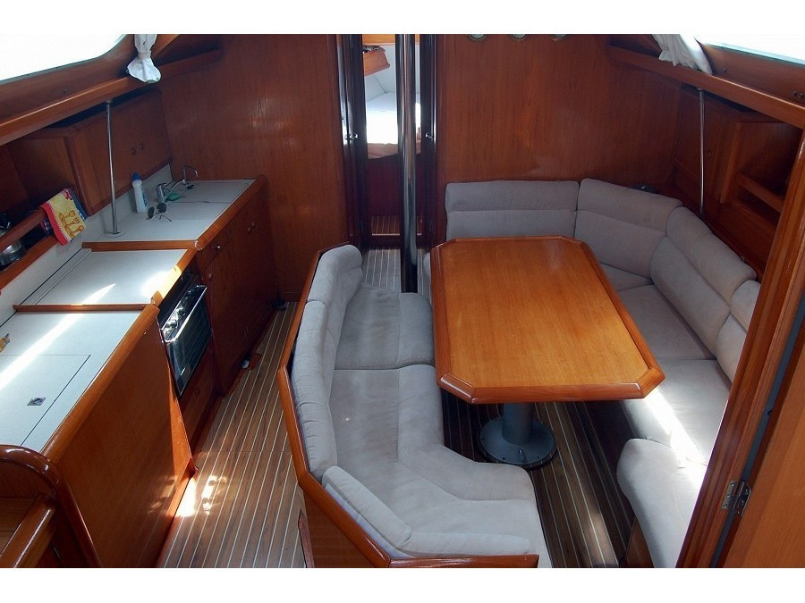 Yacht JEANNEAU - Sun Odyssey 42.2 "VERA I"