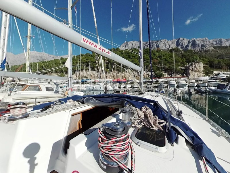 Yacht JEANNEAU - Sun Odyssey 42.2 "VERA I"