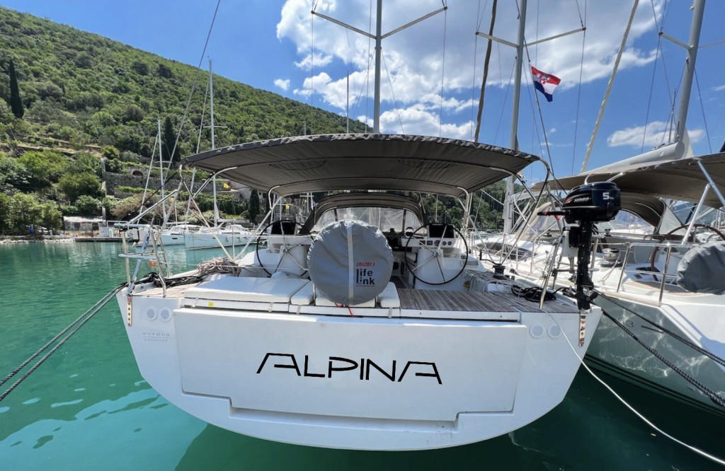 Yacht DUFOUR - 56 Exclusive "Alpina"