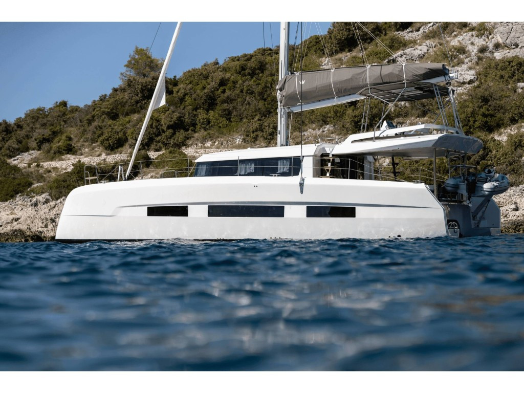 Yacht DUFOUR - 48 Catamaran "Vittoria"