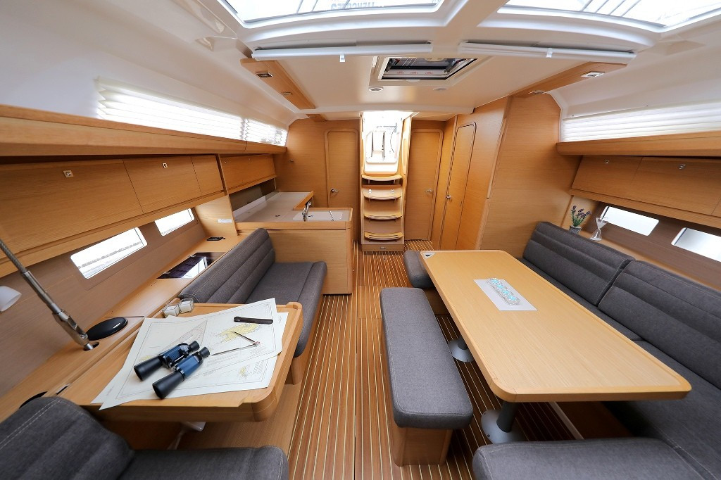 Yacht DUFOUR - 412 Grand Large "3 Friends"