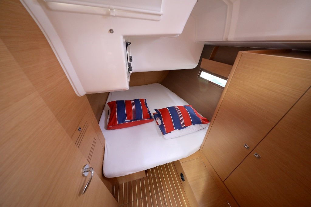 Yacht DUFOUR - 412 Grand Large "3 Friends"