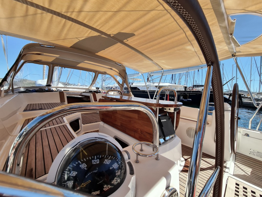 Yacht JEANNEAU - 53 "Makemo"