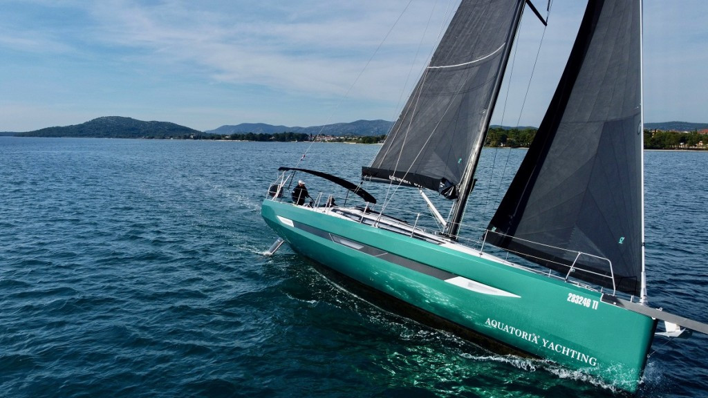 Yacht ELAN - E6 "Loki"