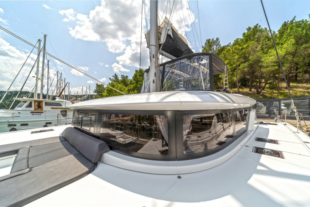 Yacht LAGOON - 46 "Naya"