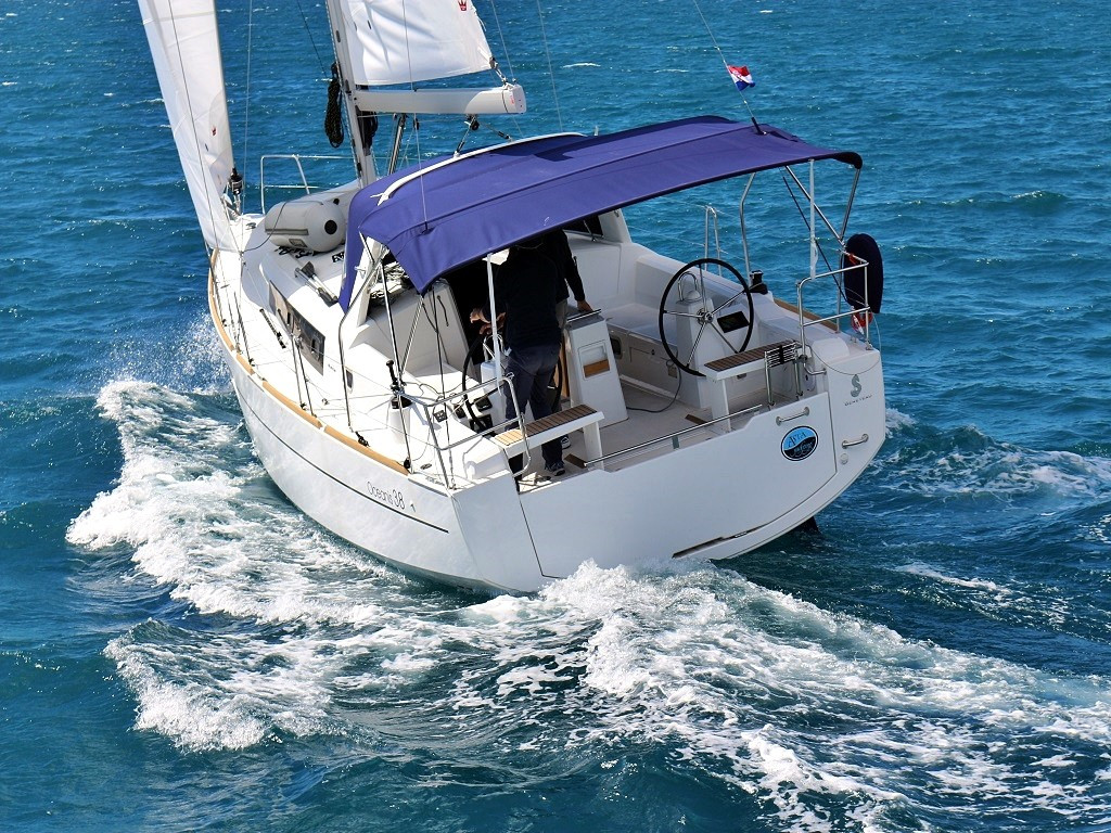 Yacht BENETEAU - Oceanis 38.1 "Elsa"