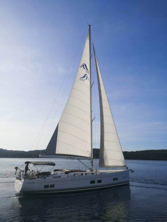 Yacht HANSE - 588 "Leah"
