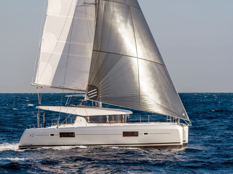 Yacht LAGOON - 42 "Nera"