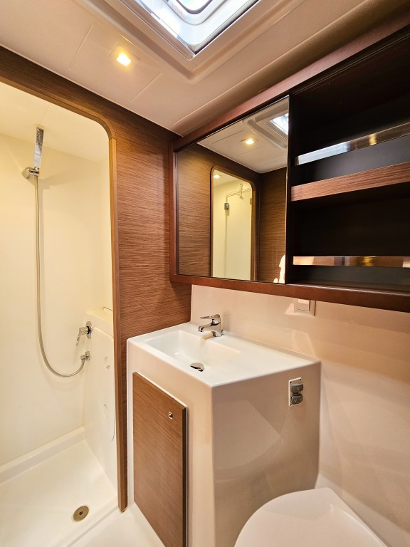 Yacht LAGOON - 42 "Nera"