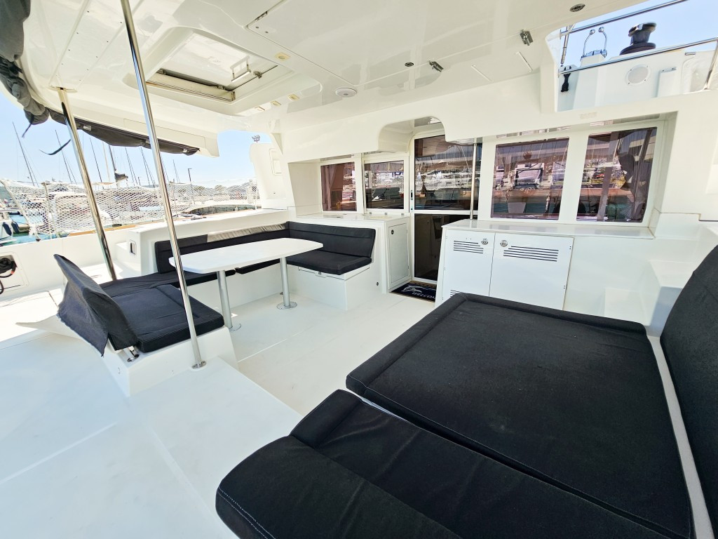 Yacht LAGOON - 450 F "Baros"