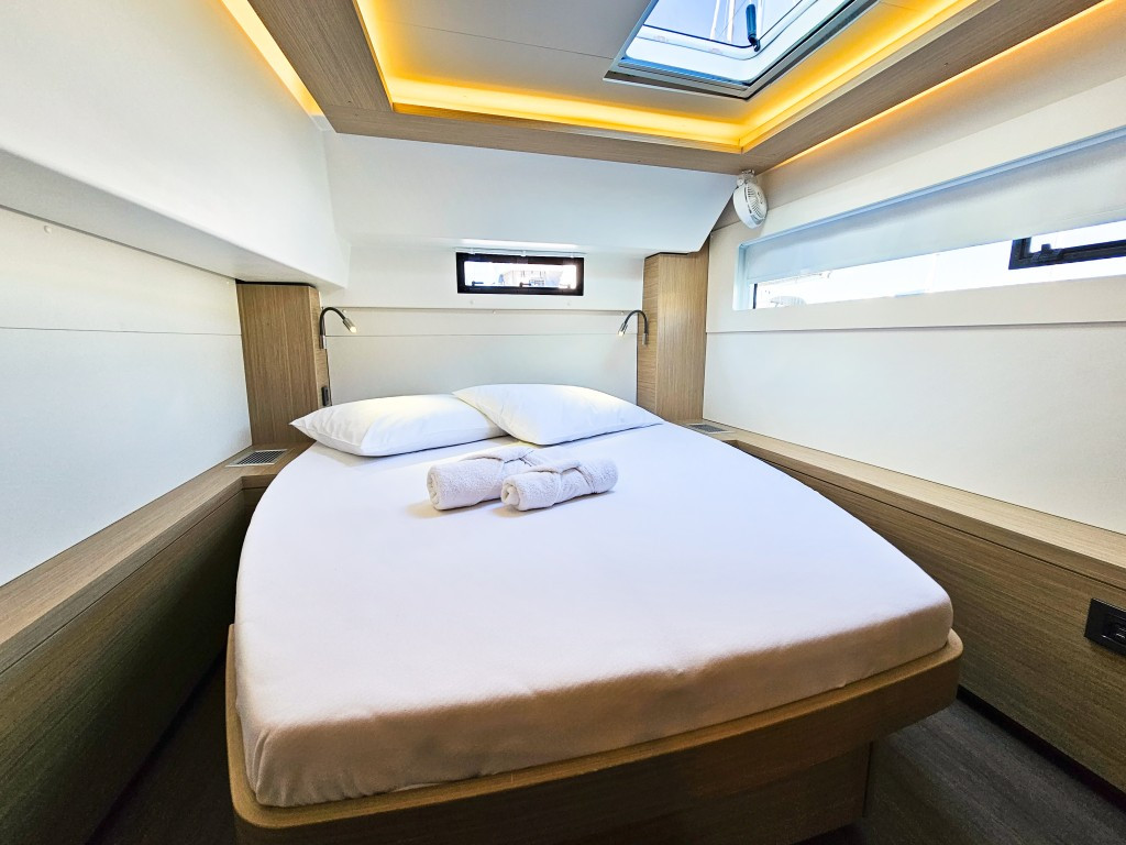 Yacht LAGOON - 46 "Galeb"