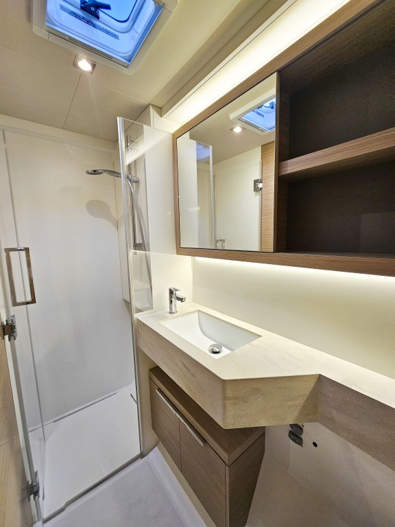 Yacht LAGOON - 51 "Nevera"