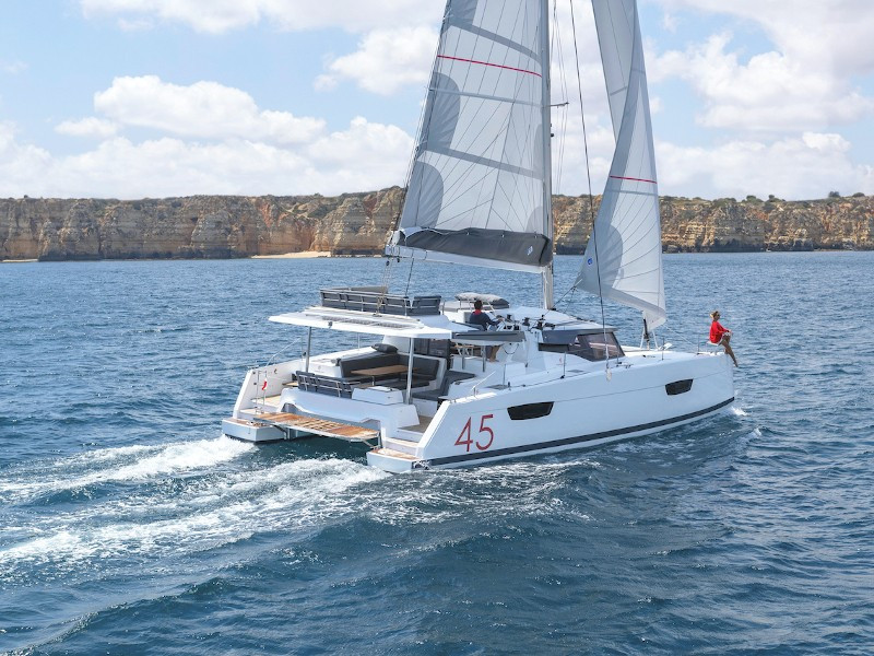 Yacht FOUNTAINE PAJOT - Elba 45 "Santa Maria"