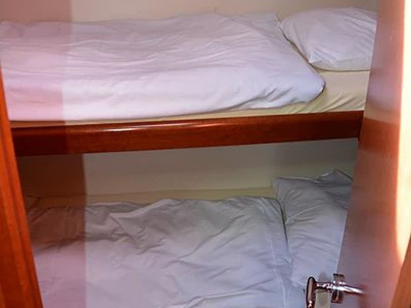 Yacht BENETEAU - Oceanis 43 "Valdeker II"